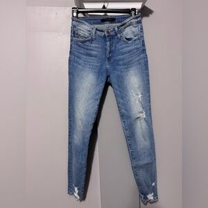 Flying monkey ankle skinny jean